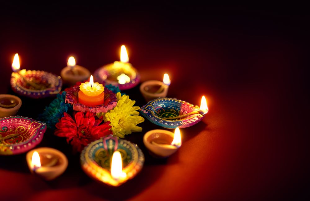 Astonishing Diwali Gift Ideas to Enchant your Beloved Wife