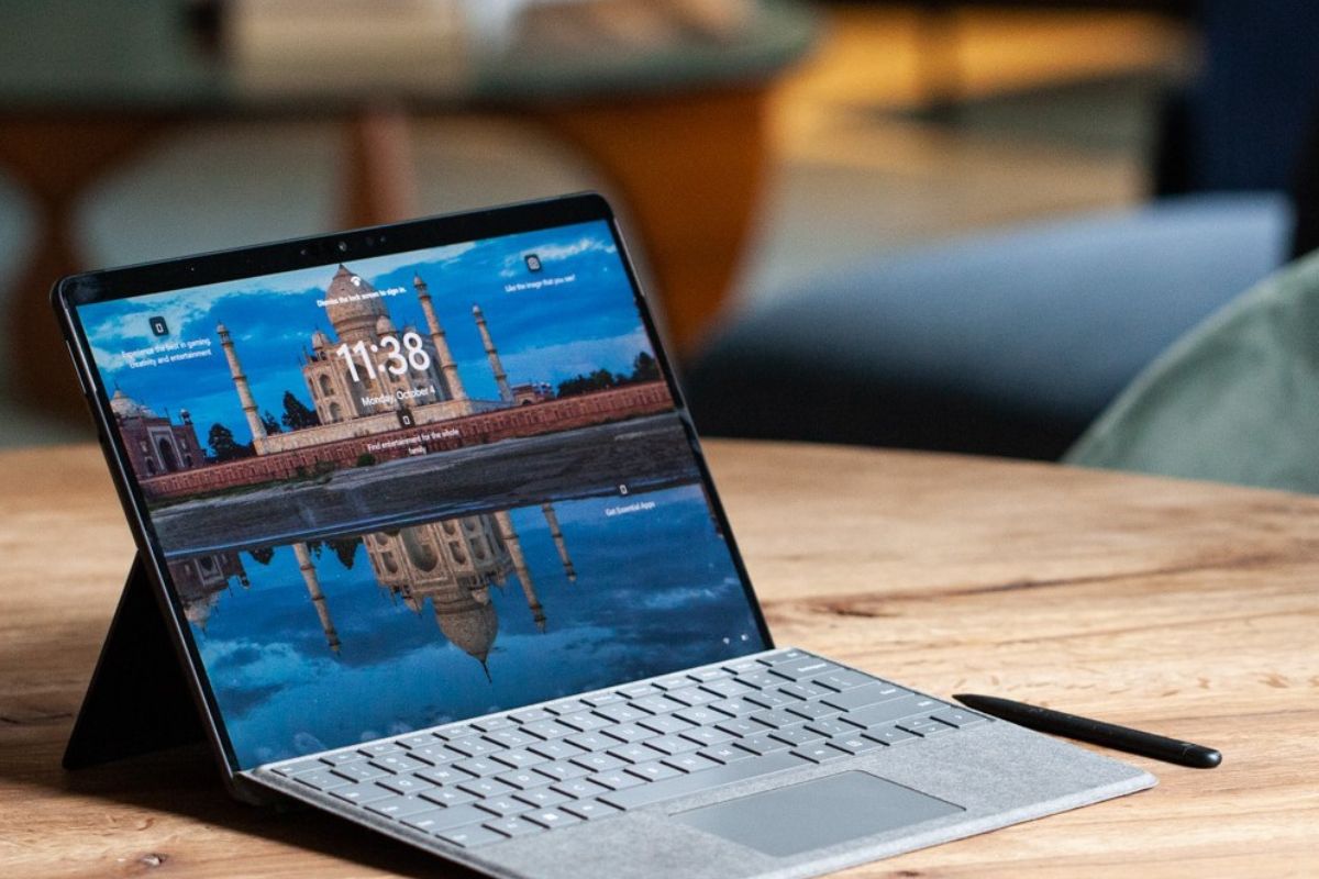 Microsoft surface pro 8