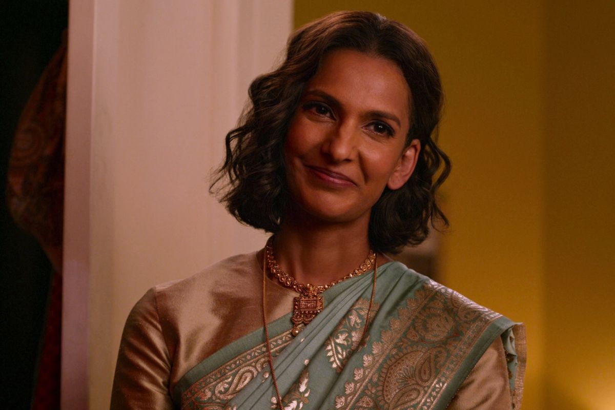 Poorna Jagannathan as Dr. Nalini Vishwakumar