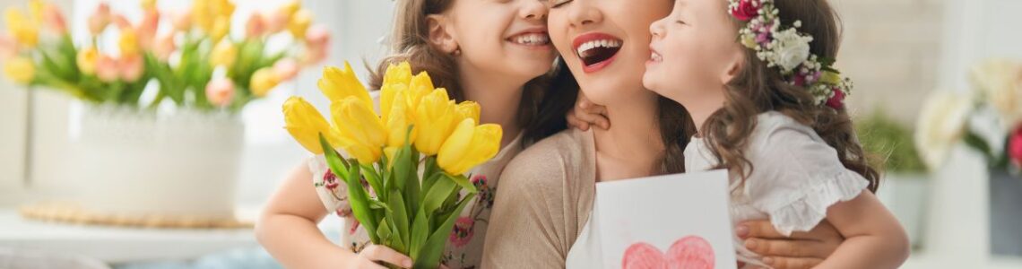 Celebrating Mom’s First Mother’s Day – 6 Thoughtful Gifts for the New Mom
